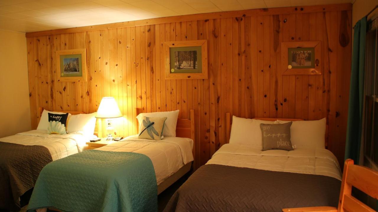 Holiday Motel Manistique Exterior foto